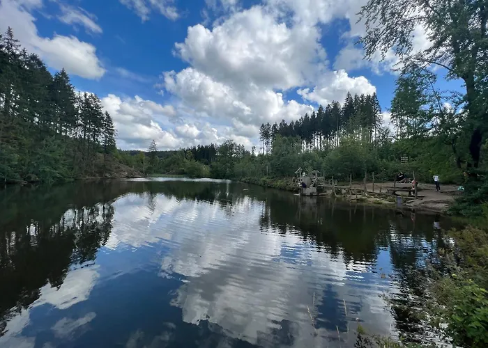 Hahnenkleer Tied 2 *